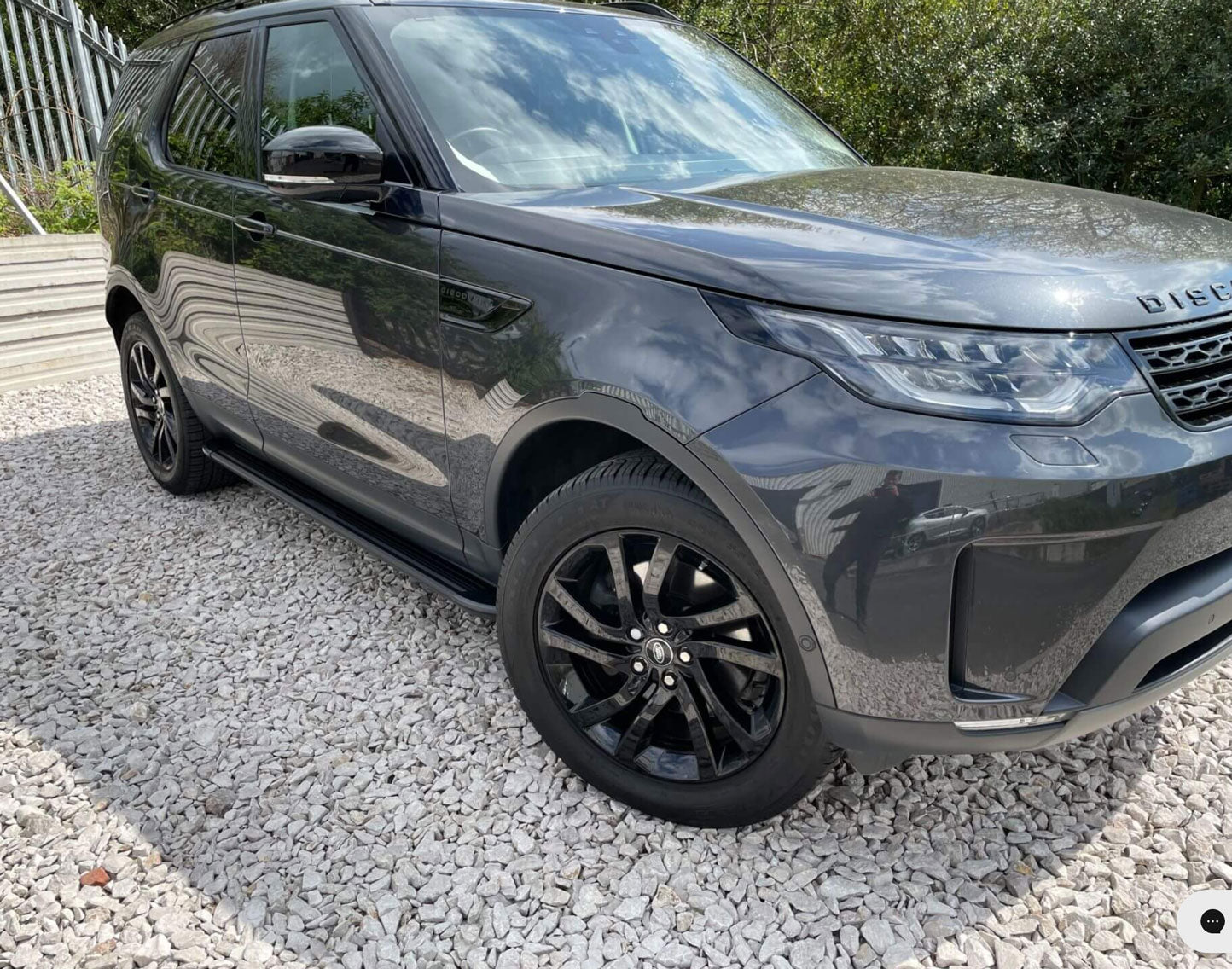 Land Rover Discovery ab Bj. 17 Trittbretter "Puma" - Direct 4x4 Autozubehör