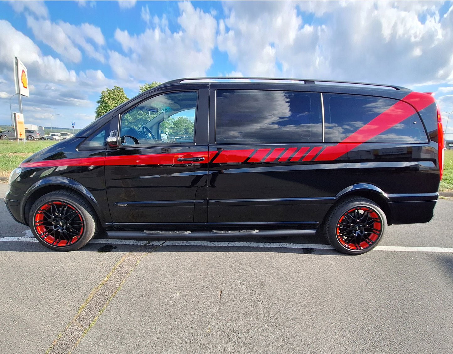 Mercedes Vito Viano Bj. 04-14 Schwarze Schwellerrohre MIT Auftritt