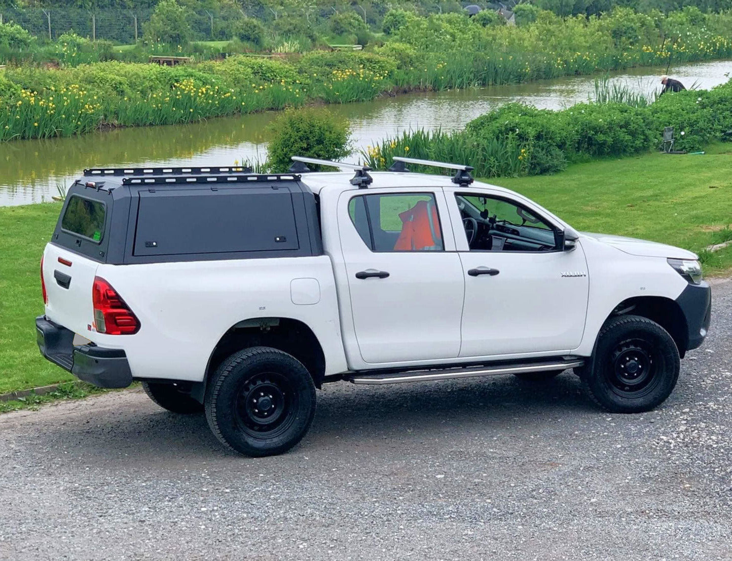 Toyota Hilux Bj. 12-16 Double Cab Pick-Up Canopy "Expedition"