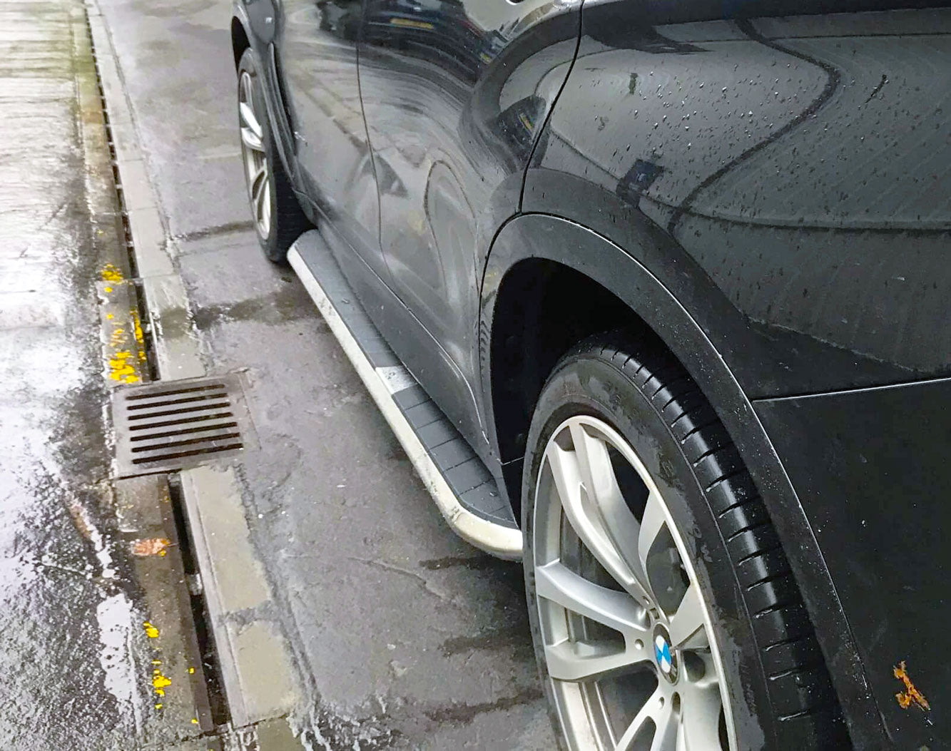 BMW X6 ab Bj 14 (F16) Trittbretter "High Flyer" - Direct 4x4 Autozubehör