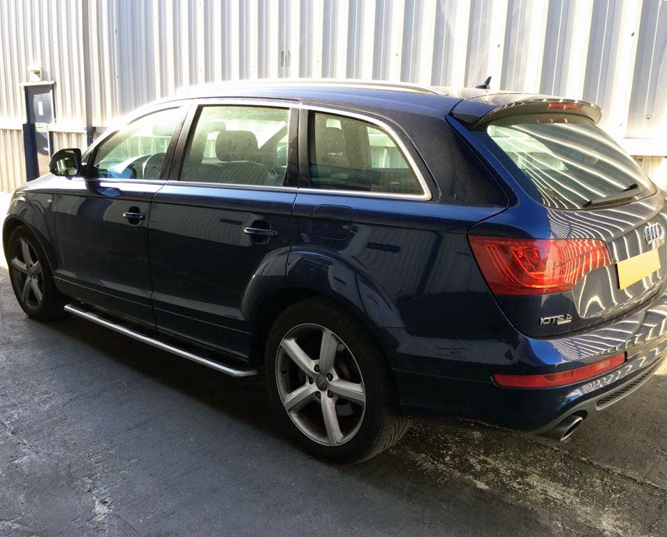 Audi Q7 Bj. 05-15 Edelstahl Trittbretter im original Styling - Direct 4x4 Autozubehör