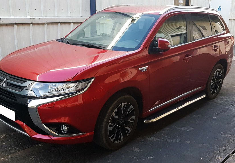 Mitsubishi Outlander PHEV Bj. 13-21 Trittbretter "High Flyer" - Direct 4x4 Autozubehör