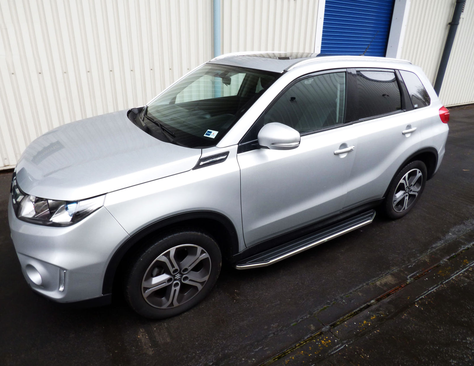 Suzuki Vitara ab Bj. 16 Trittbretter "Raptor" - Direct 4x4 Autozubehör