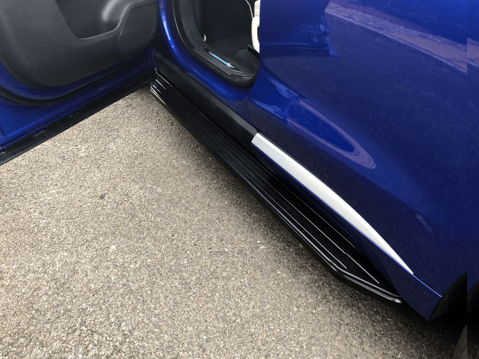 Jaguar F-Pace ab Bj. 16 Trittbretter "Raptor Schwarz" - Direct 4x4 Autozubehör