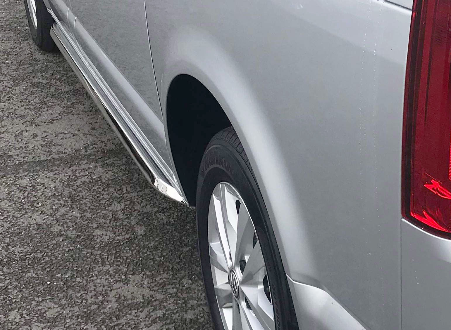 VW T5 Bj. 03-09 Kurzer RS OE Style Edelstahl Schwellerrohre "N-Max" - Direct 4x4 Autozubehör