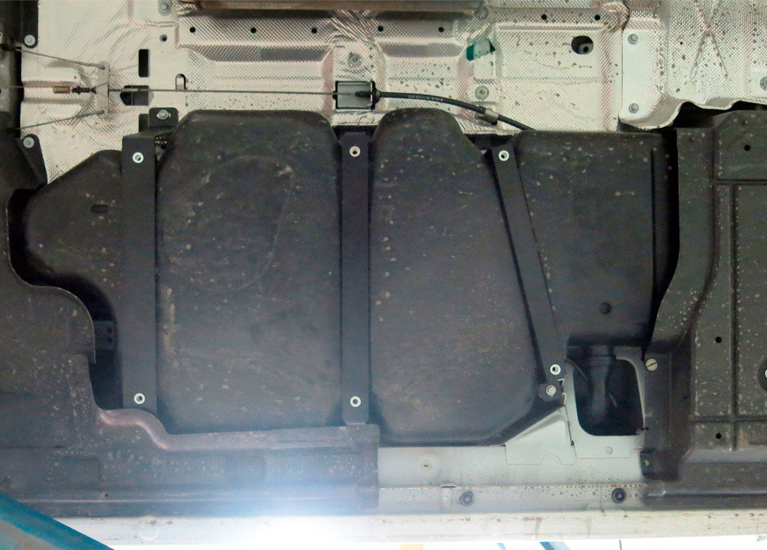 VW T5 Bj. 09-15 Tank Unterfahrschutz "ProTec" - Direct 4x4 Autozubehör