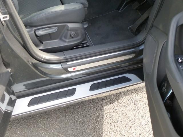 Audi Q3 Bj. 12-18 (8U) Trittbretter "Suburban" - Direct 4x4 Autozubehör