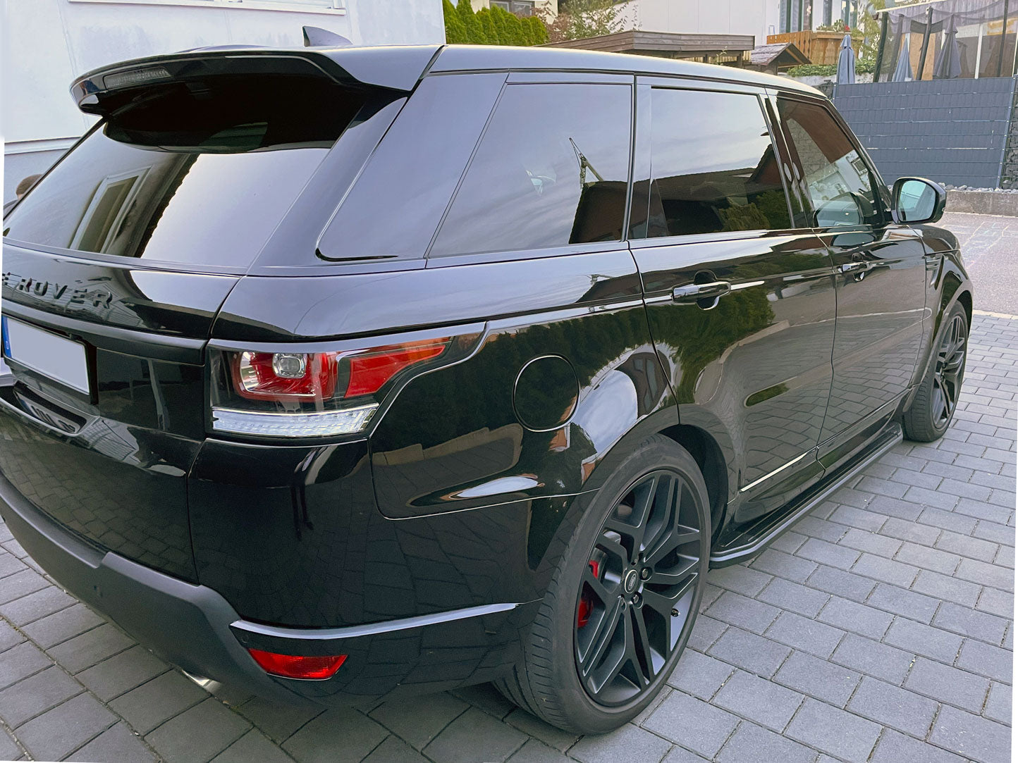 Range Rover Sport Bj. 13-17 Trittbretter "Raptor Schwarz" - Direct 4x4 Autozubehör
