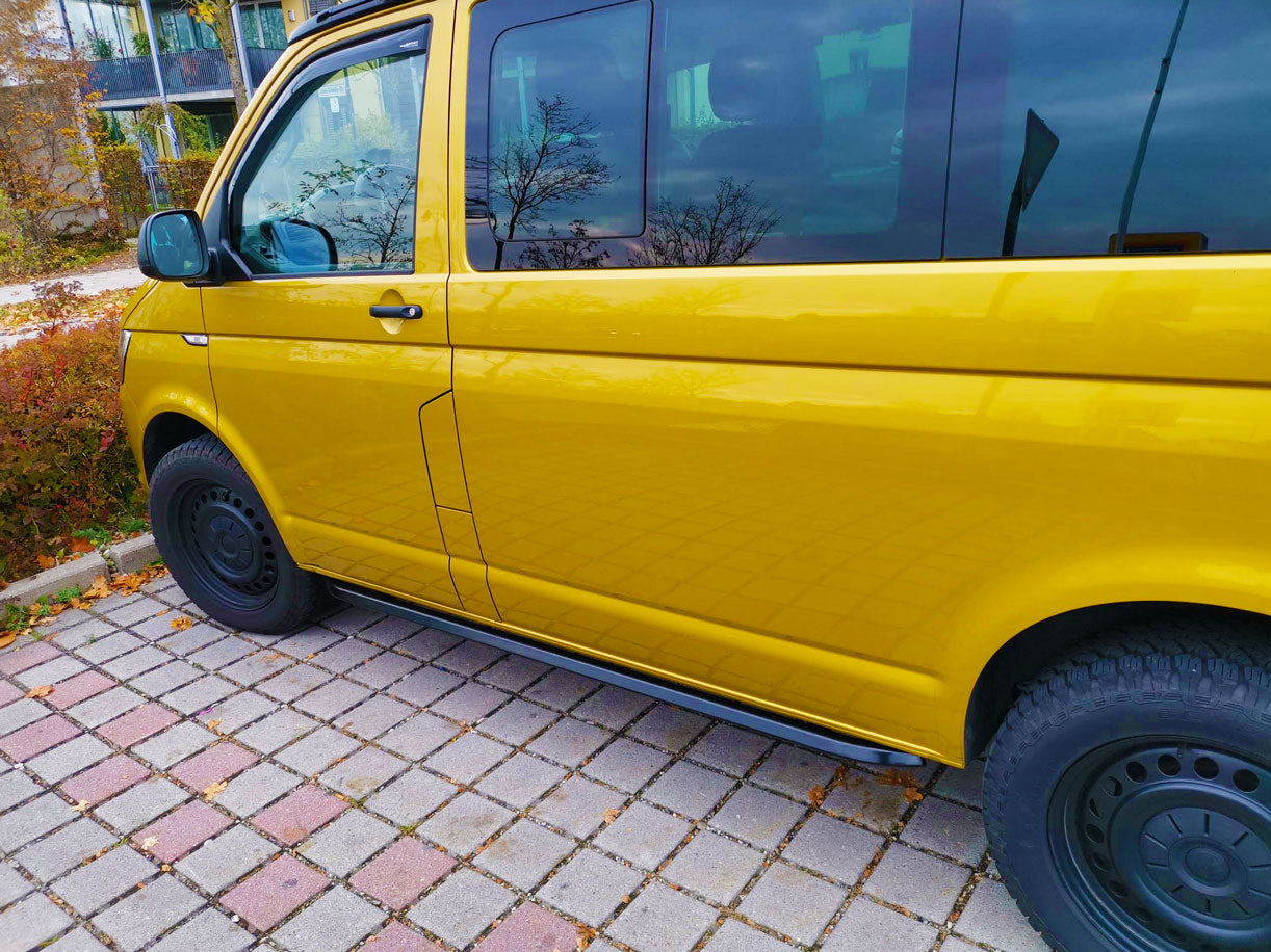 VW T5 Bj. 03-09 Kurzer RS OE Style schwarze Schwellerrohre "N-Max" - Direct 4x4 Autozubehör