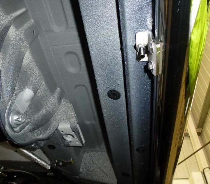 Fiat Ducato ab Bj. 06 Kurzer RS Schwarze Schwellerrohre "Sport" - Direct 4x4 Autozubehör