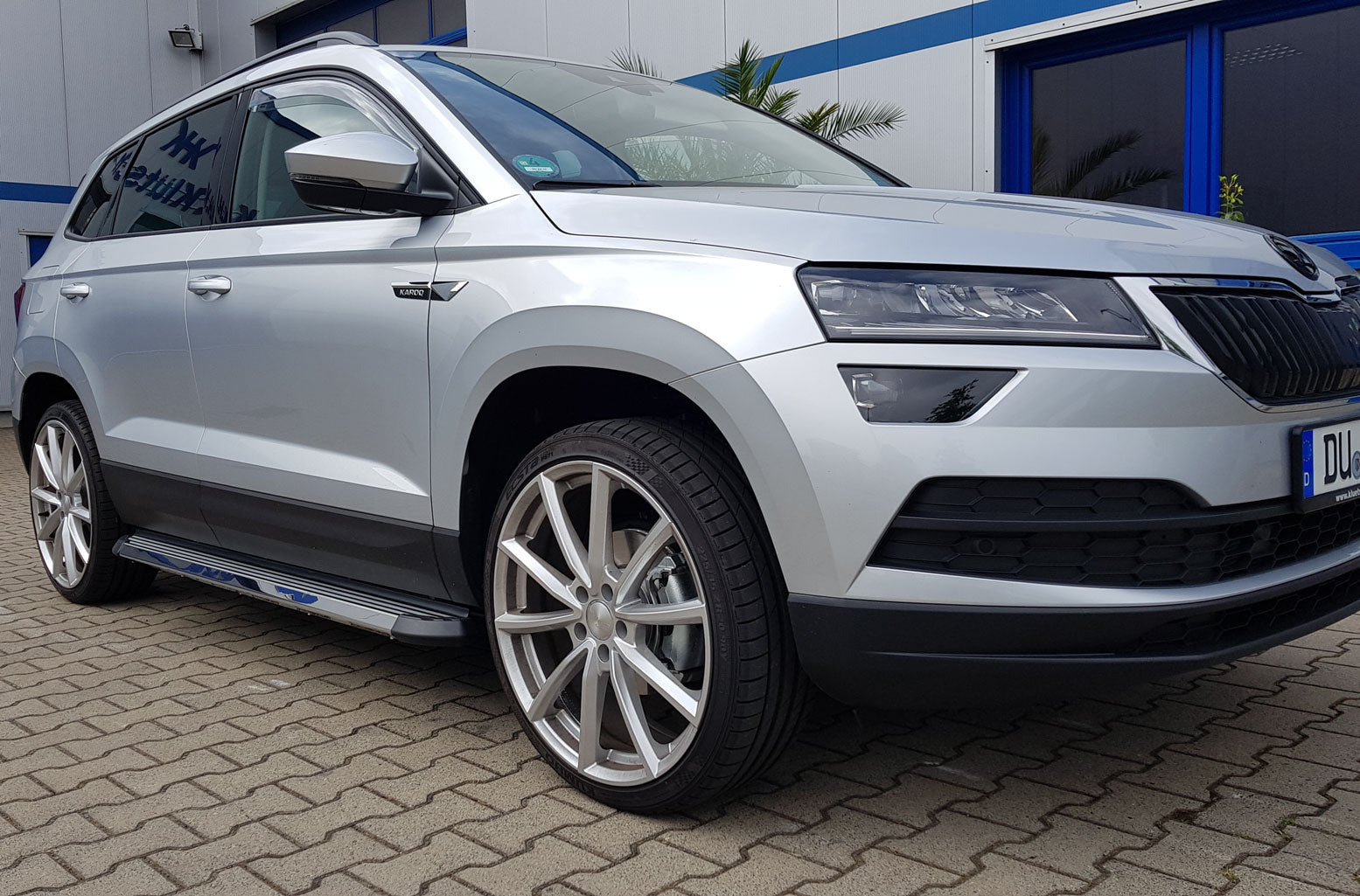 Skoda Karoq ab Bj. 17 Trittbretter "Stingray" - Direct 4x4 Autozubehör