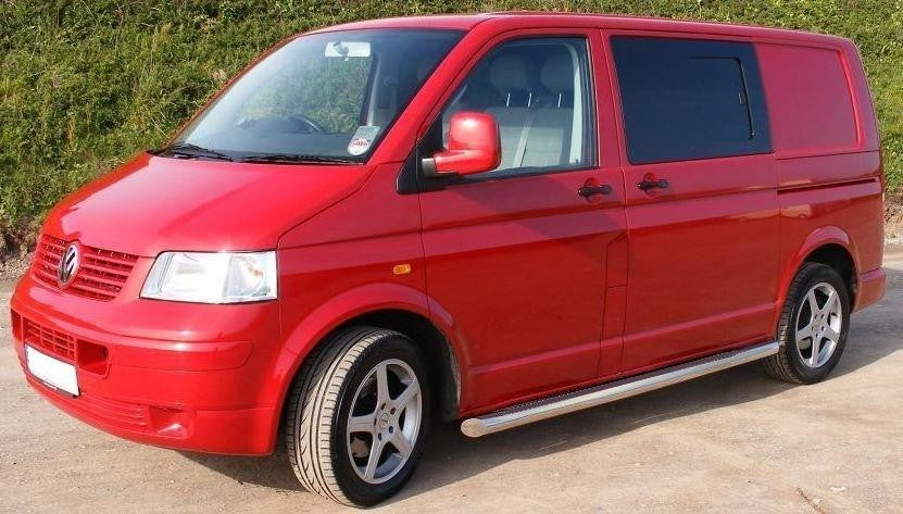 VW T6 ab Bj. 15 Kurzer Radstand Edelstahl Schwellerrohre mit 45° Enden ohne Auftritt - Direct 4x4 Autozubehör