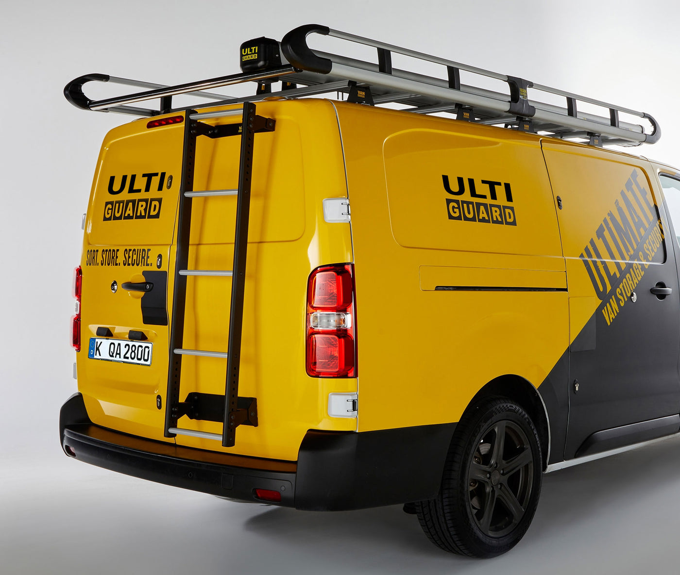 VW T7 ab Bj. 25 Heckleiter in Schwarz für Flügeltüre