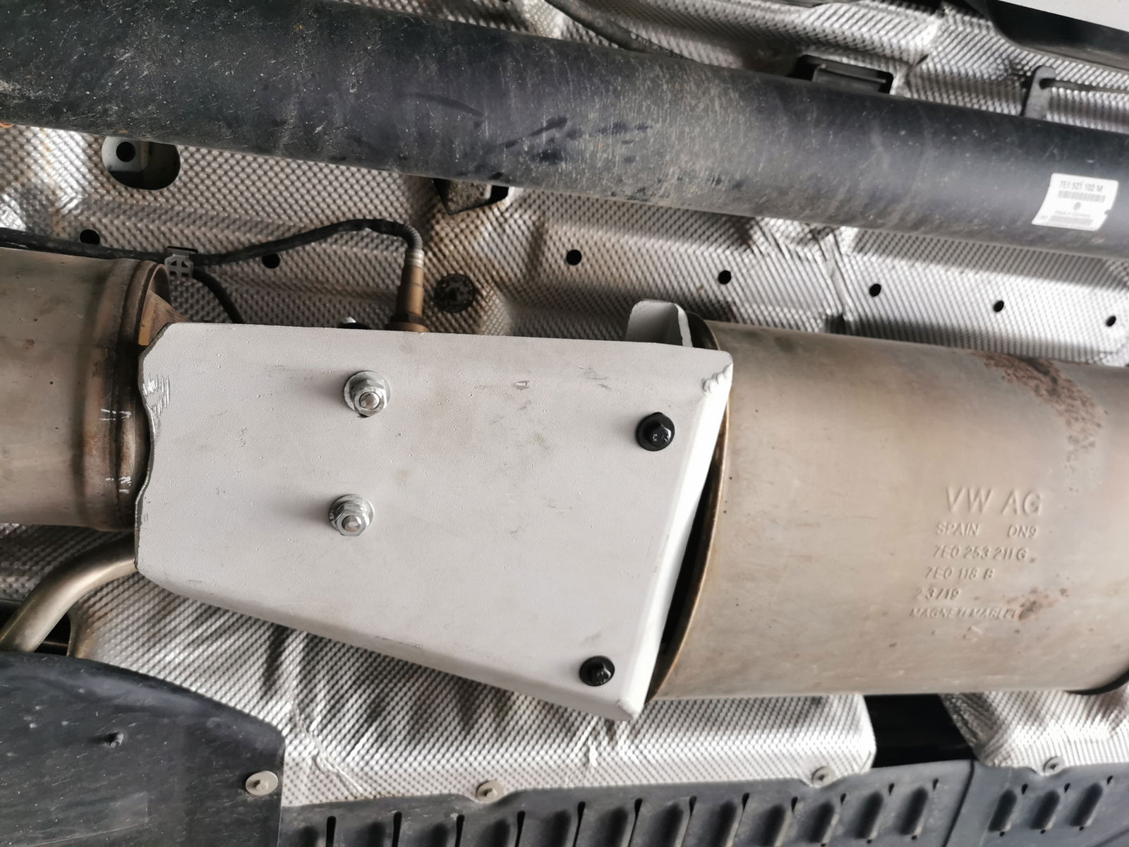 VW T6 ab Bj. 15 kurzer Radstand Auspuff Unterfahrschutz "ProTec" - Direct 4x4 Autozubehör