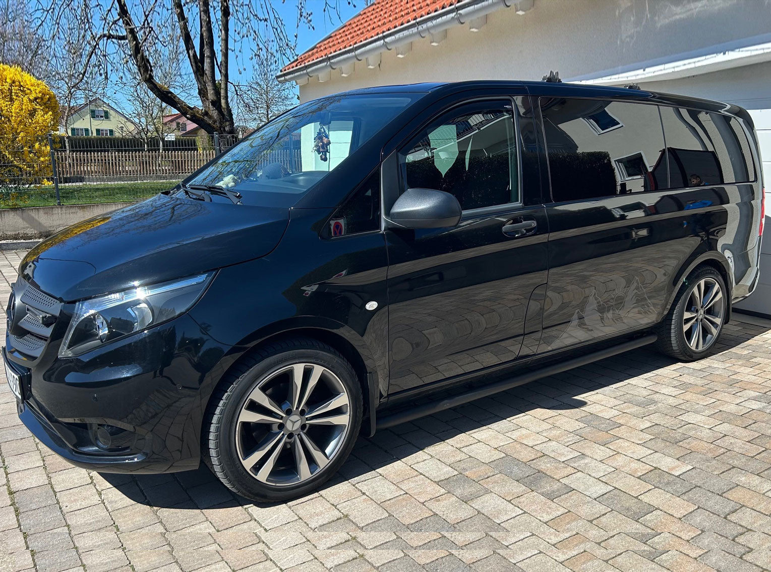 Mercedes Vito / Viano ab Bj. 14 Schwarze Schwellerrohre OHNE Auftritt