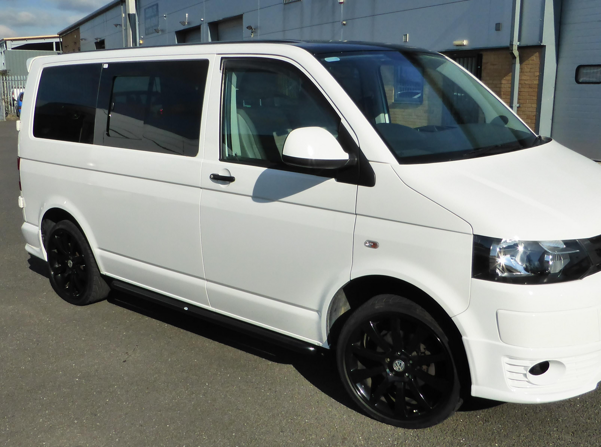 Mercedes Vito / Viano ab Bj. 14 (447) Schwarze Schwellerrohre "Sport" 64mm