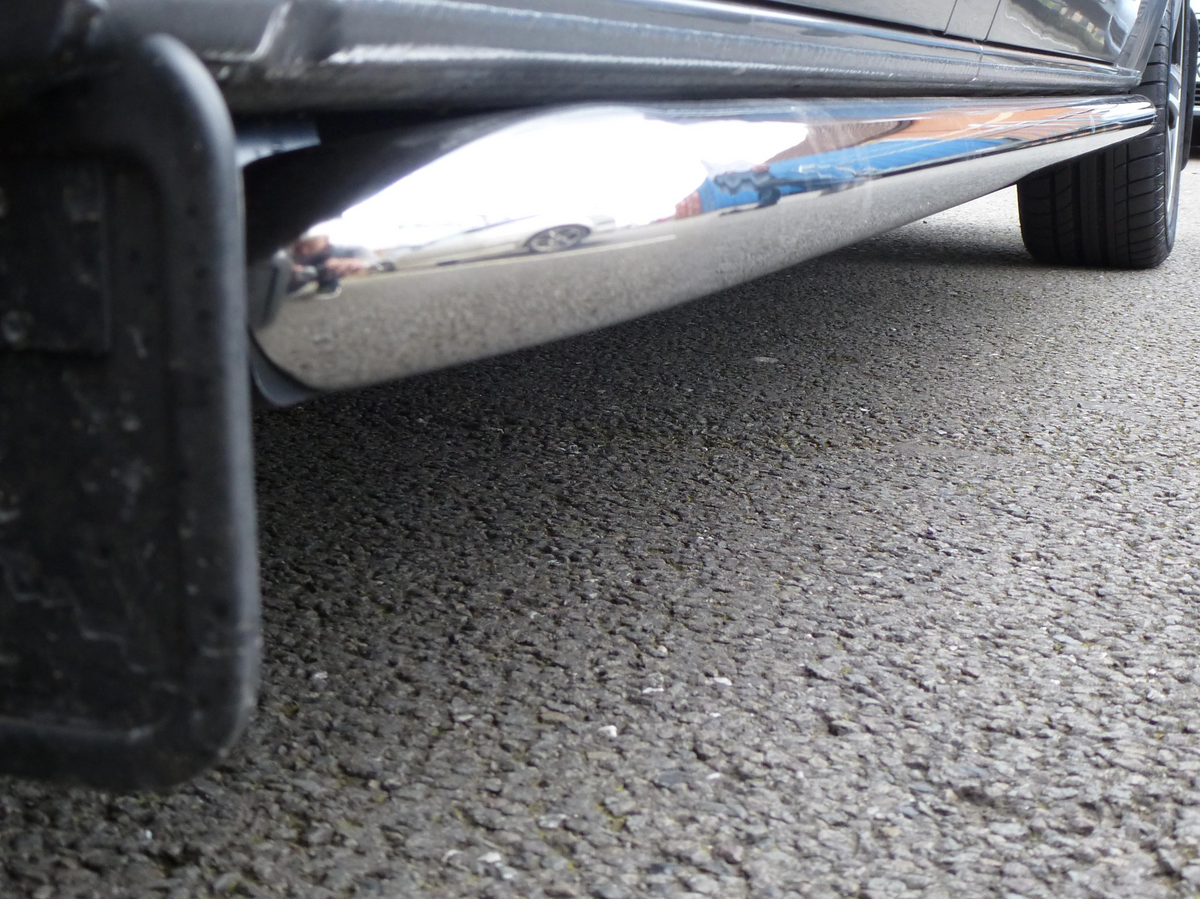 Mercedes Vito / Viano ab Bj. 14 (447)  Edelstahl Schwellerrohre "Sport" 64mm