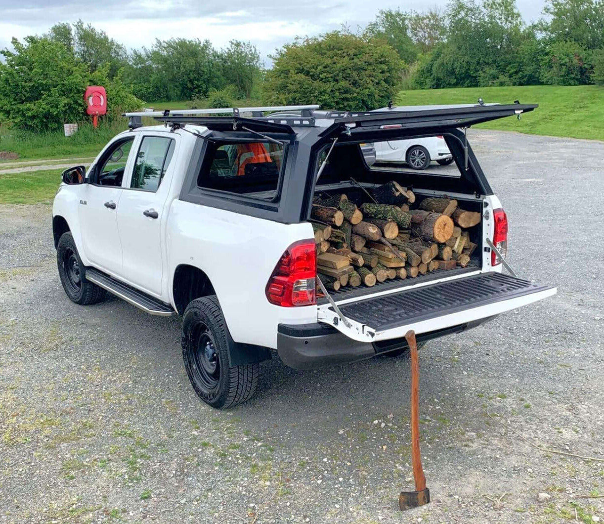 Toyota  Hilux Bj. 05-12 Double Cab Pick-Up Canopy "Expedition"