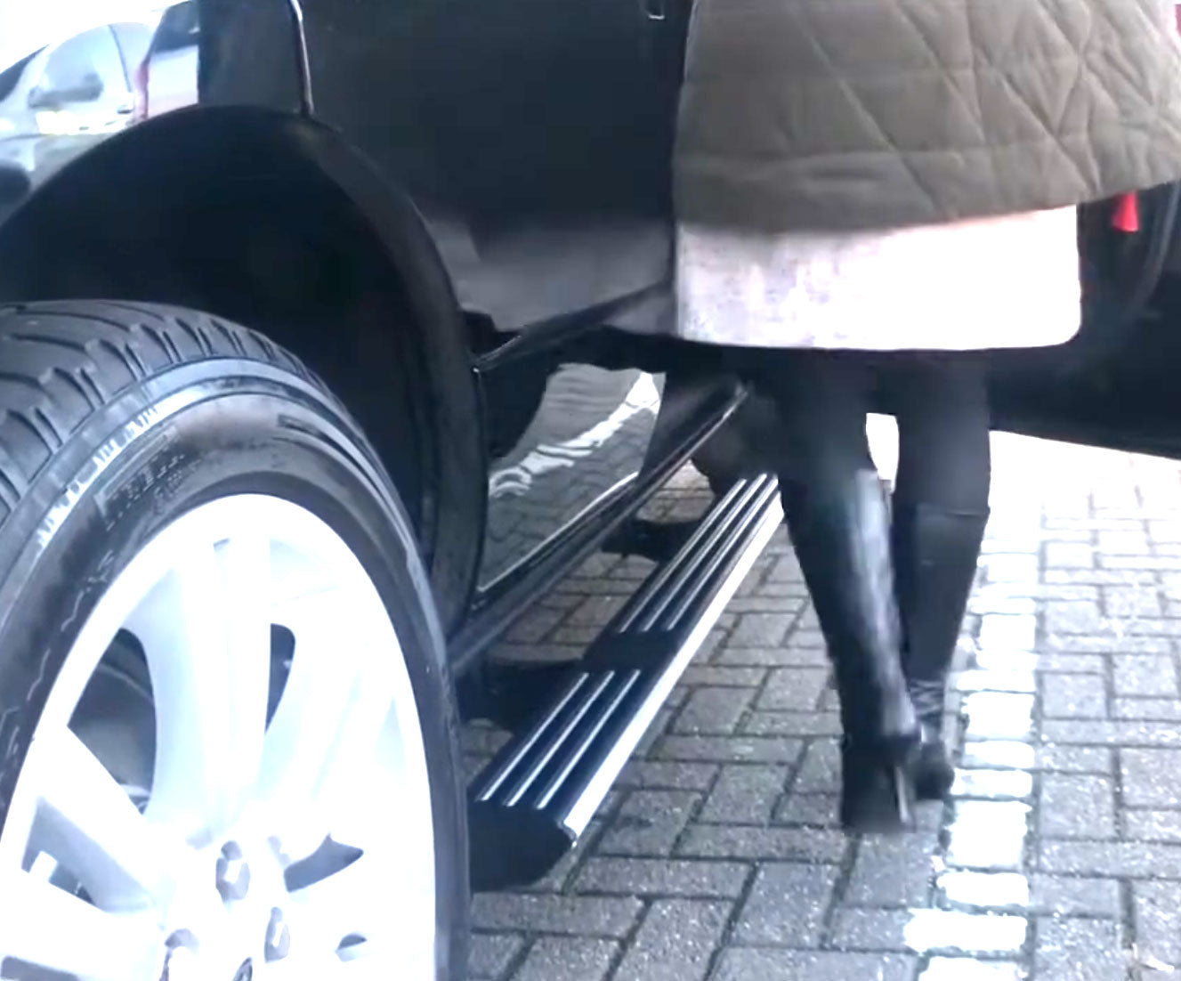 BMW X3 M Sport ab Bj. 18 (G01) Elektrisch ausfahrbare Trittbretter "Windsor"