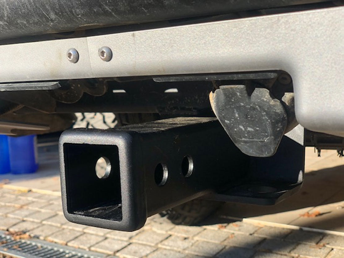 Mitsubishi L200 Bj. 15-23 Anhängerkupplung in Schwarz