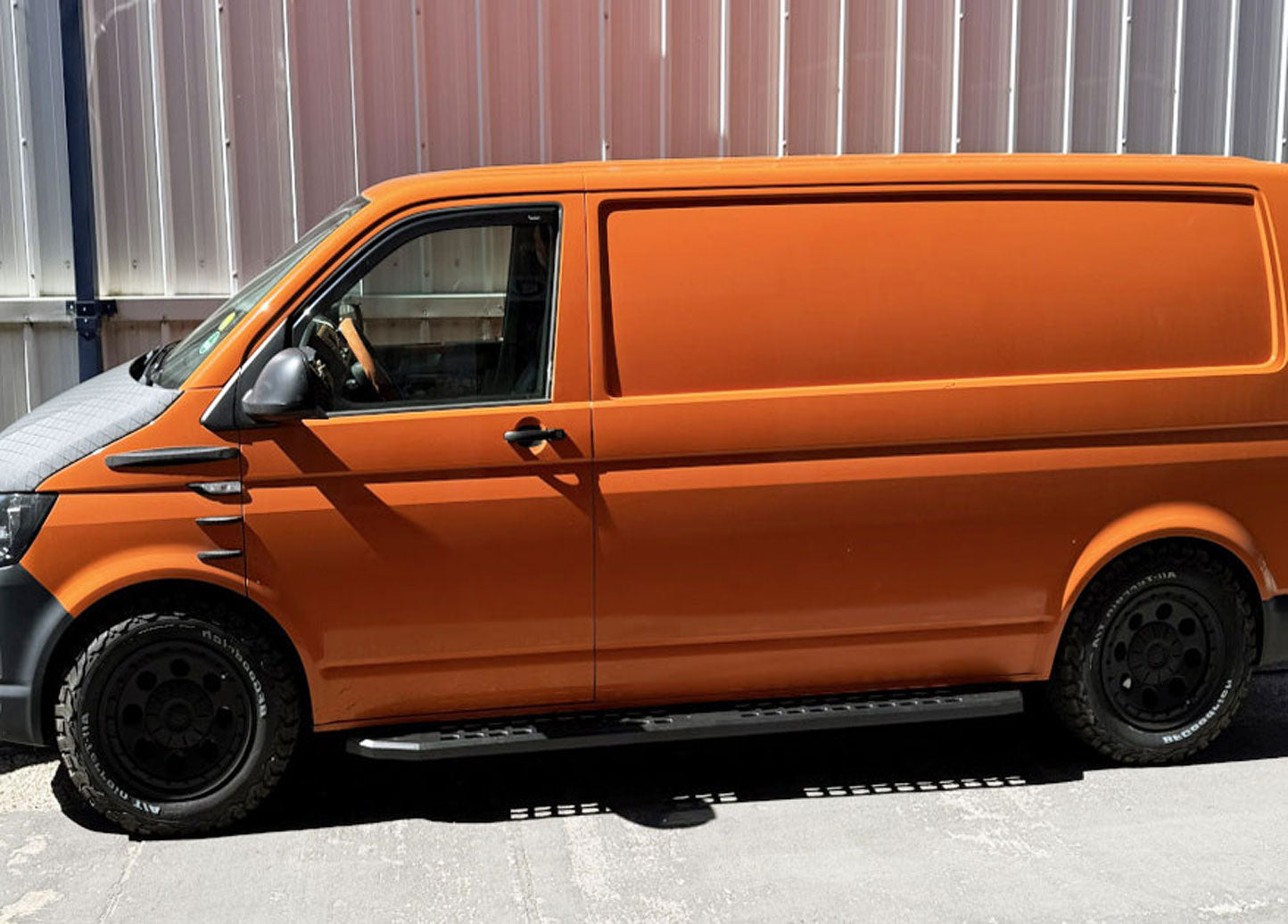 VW T5 Bj. 09-15 Langer RS Trittbretter "Gator Schwarz"