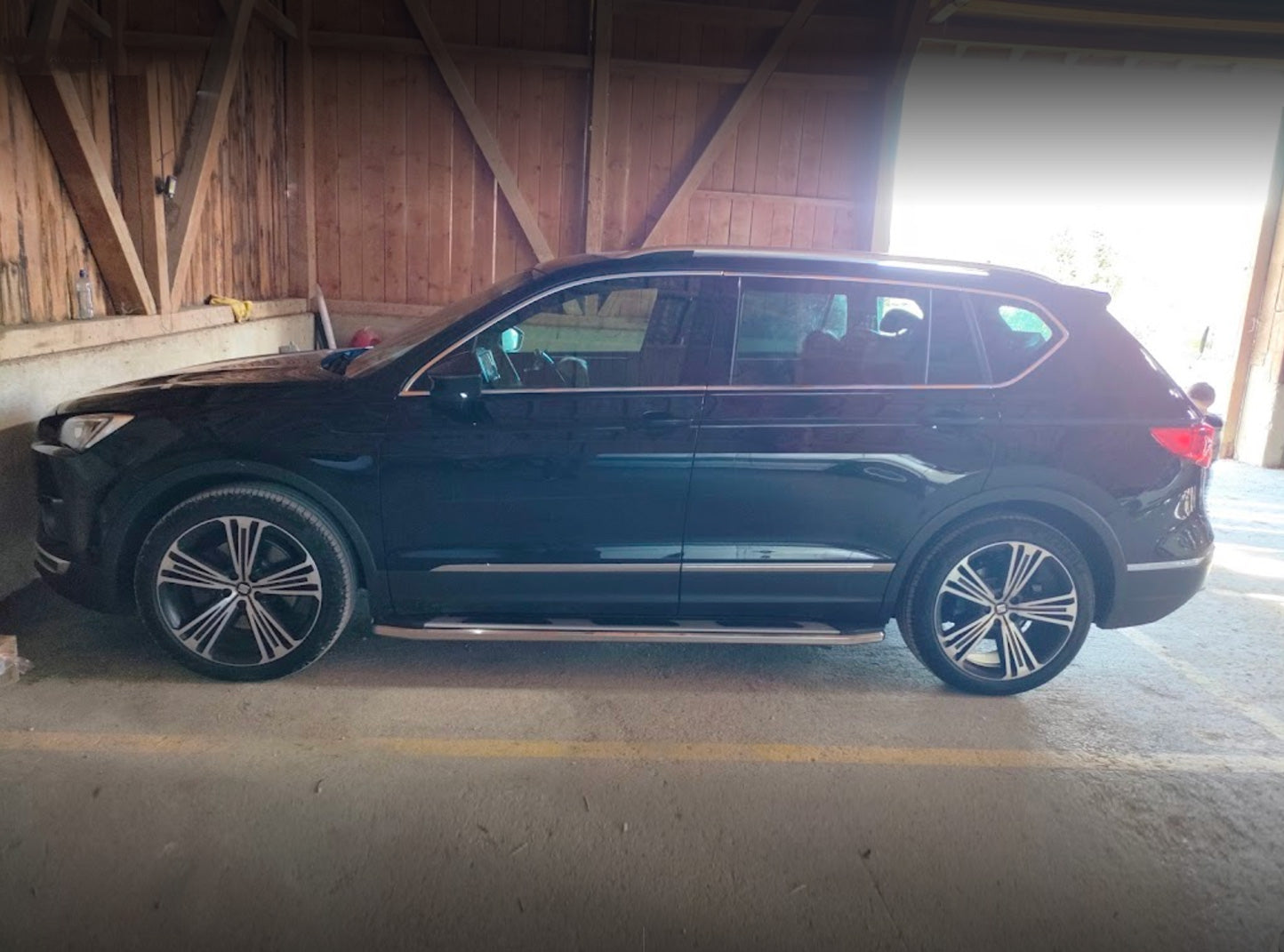 Seat Tarraco ab Bj. 19 Trittbretter "Suburban" - Direct 4x4 Autozubehör