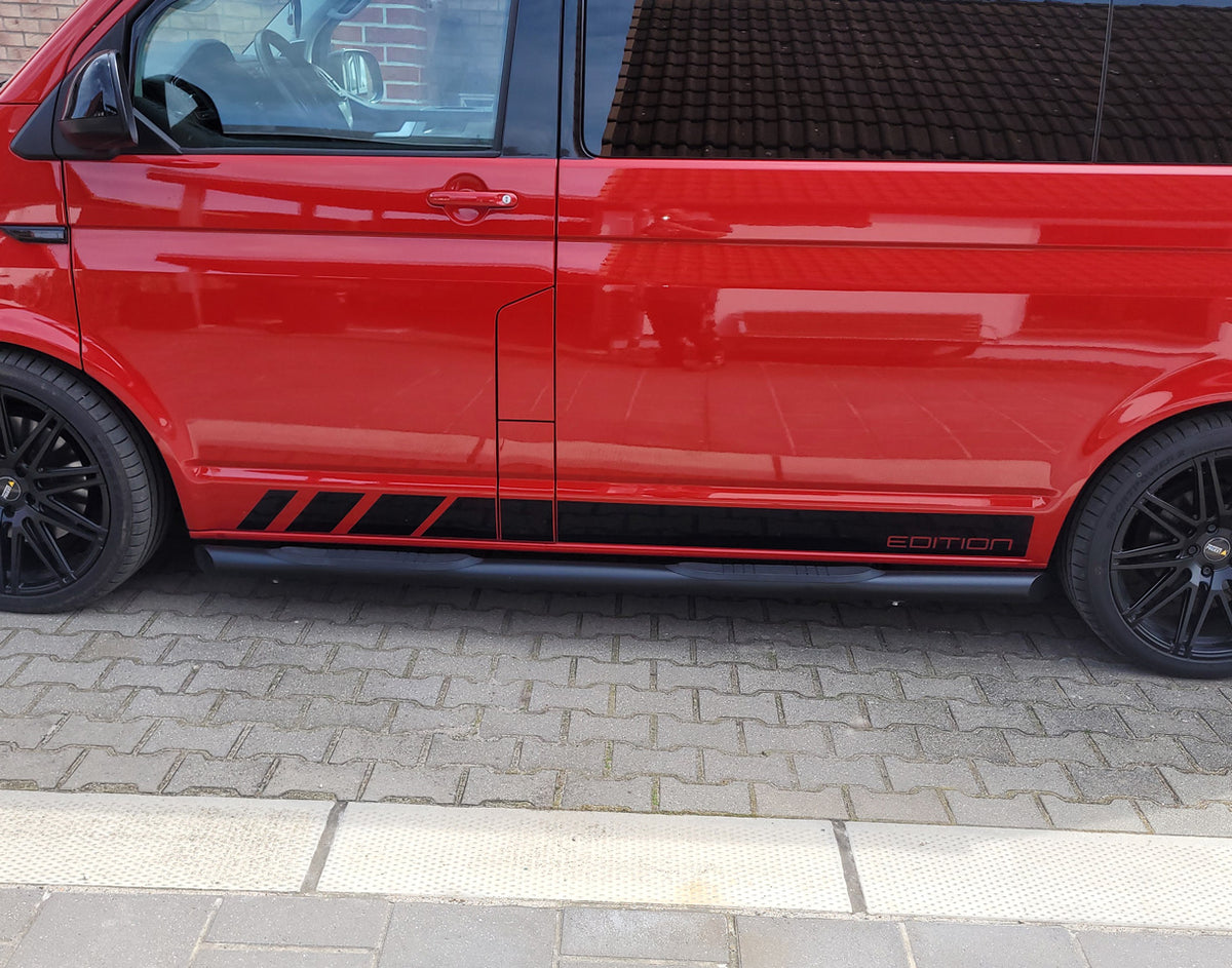 VW T5 Bj. 09-15 Kurzer RS schwarze Schwellerrohre mit 45° Enden