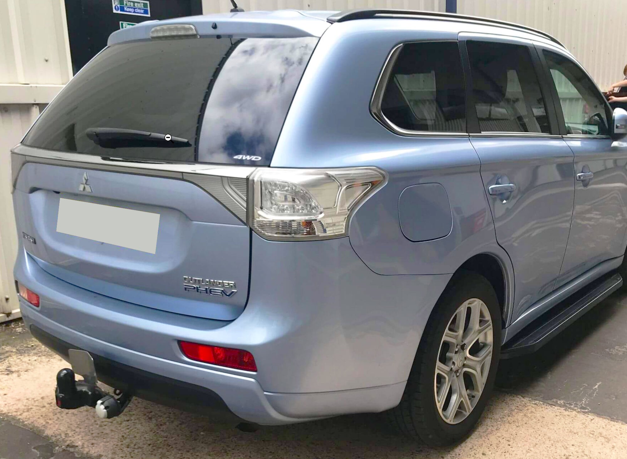 Mitsubishi Outlander PHEV Bj. 13-21 Trittbretter "Raptor Schwarz" - Direct 4x4 Autozubehör