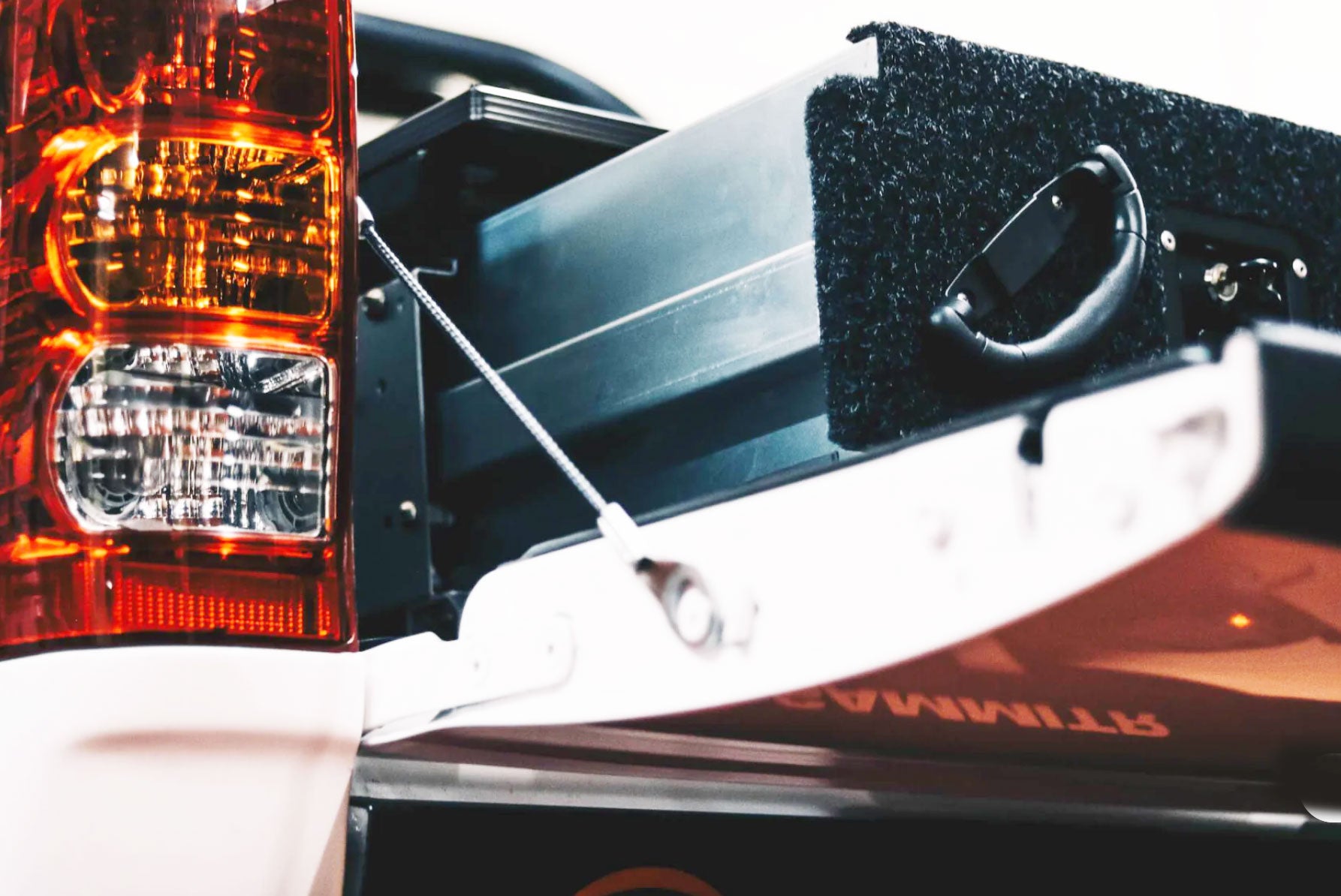 Schubladensystem mit fester Oberseite "Single-Top" 130x 50 x 30cm - Direct 4x4 Autozubehör