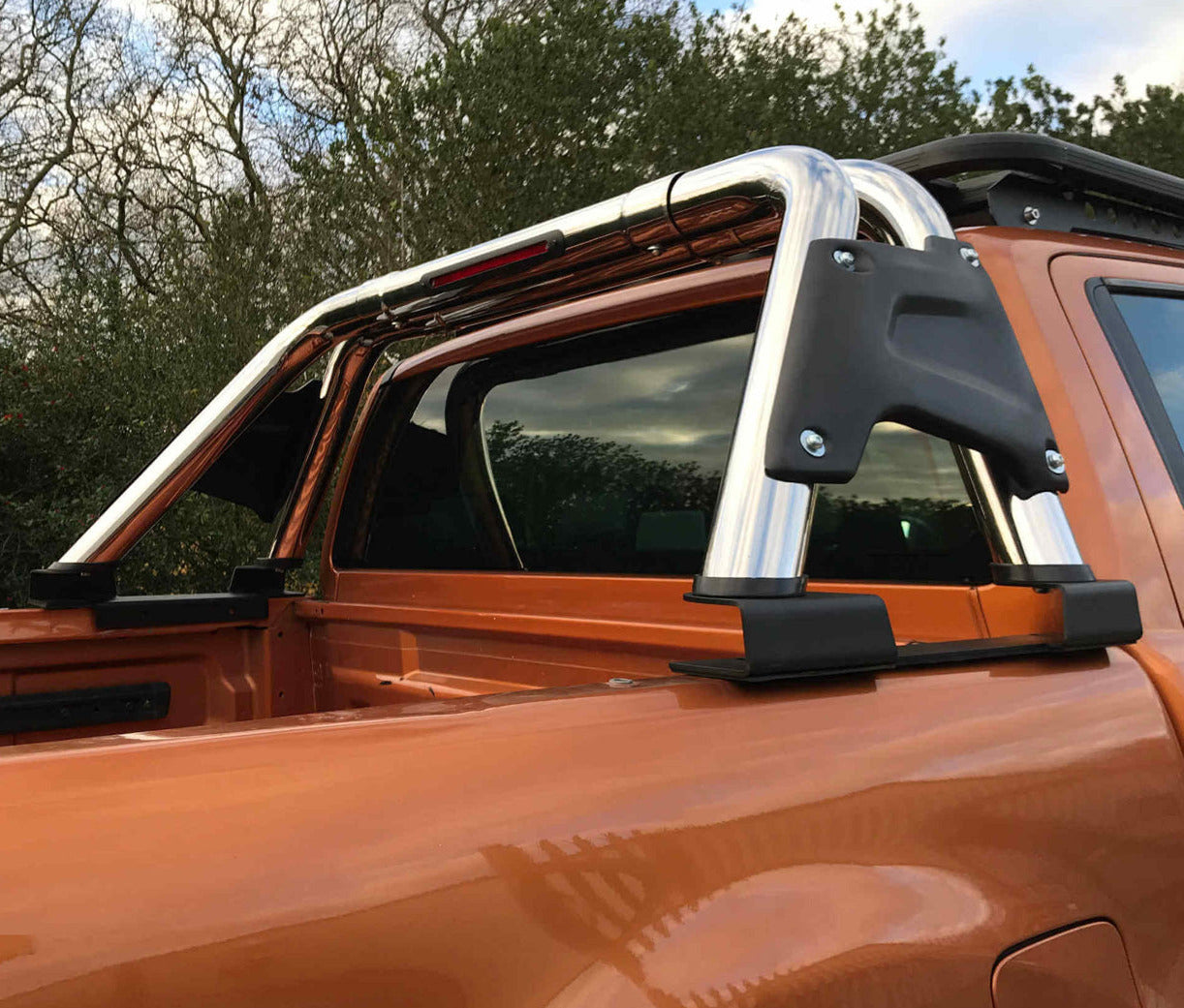 Universal Pick-Up Edelstahl Überrollbügel "Traveler" 76mm - Direct 4x4 Autozubehör