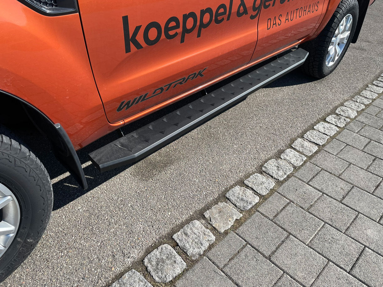 Ford Ranger Double Cab Bj. 12-15 Trittbretter "Shark"