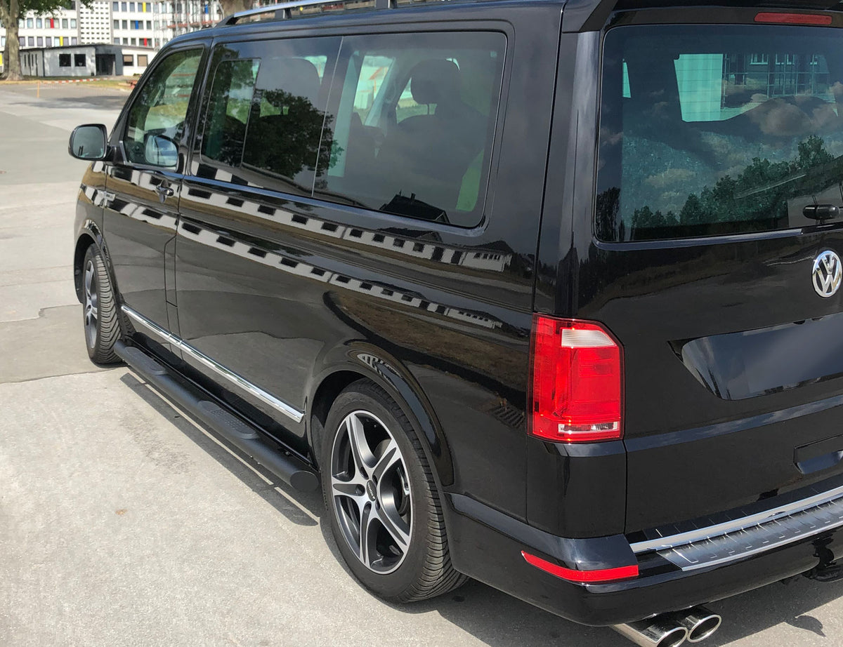 VW T5 Bj. 09-15 Kurzer RS schwarze Schwellerrohre mit 45° Enden