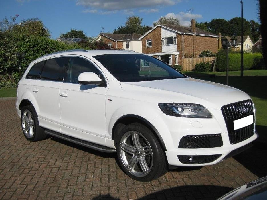 Audi Q7 Bj. 05-15 Trittbretter "Premier" - Direct 4x4 Autozubehör