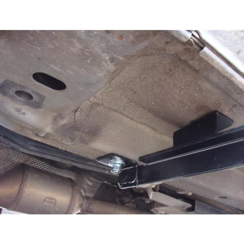 Mitsubishi Outlander Bj. 07-10 Trittbretter "Freedom" - Direct 4x4 Autozubehör