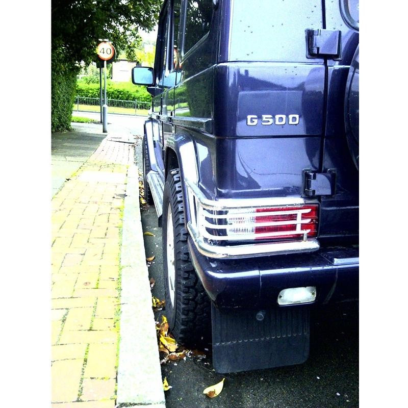 Mercedes G Klasse Edelstahl Rückleuchten Schutzgitter - Direct 4x4 Autozubehör