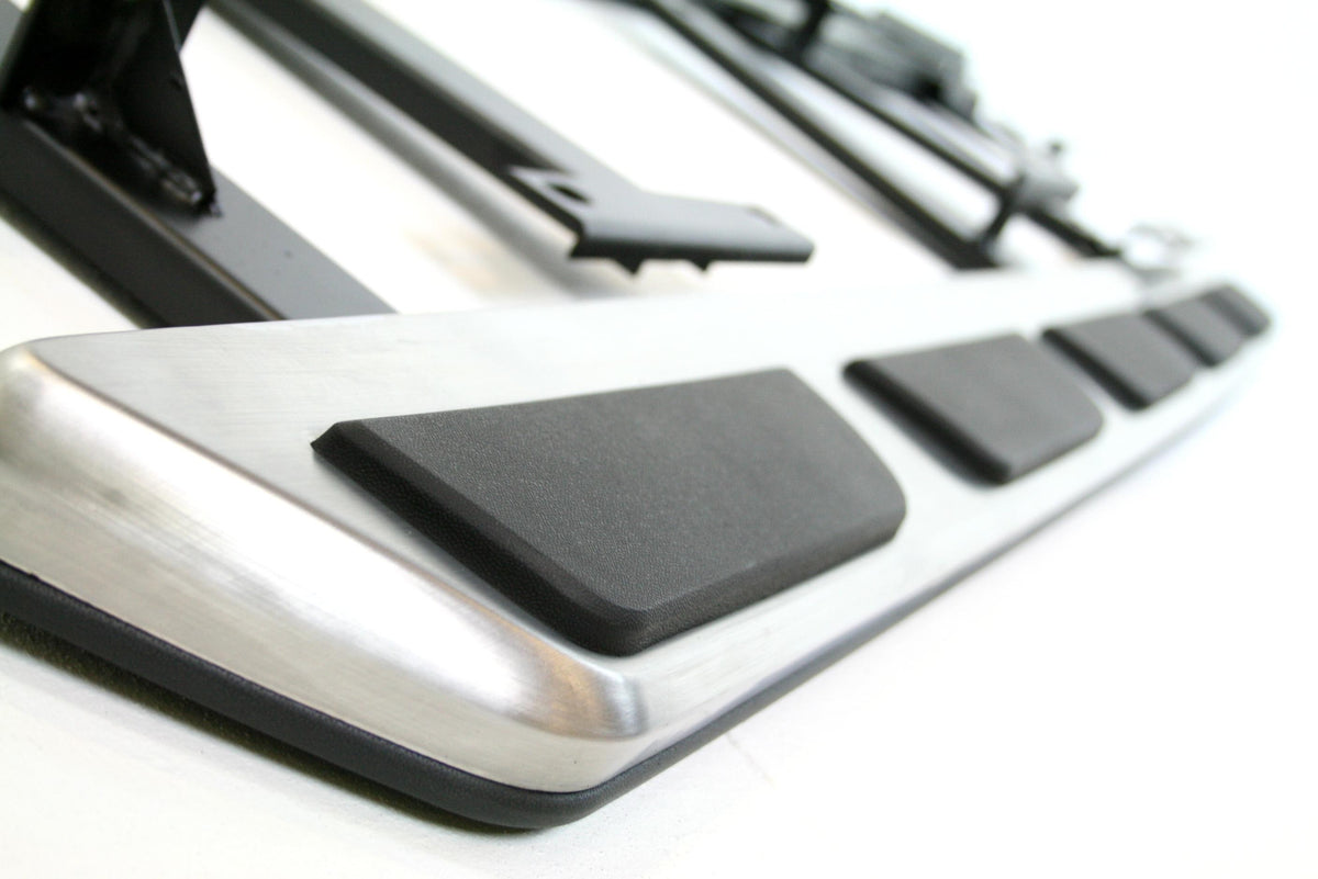 Audi Q3 Bj. 12-18 (8U) Edelstahl Trittbretter im original Style - Direct 4x4 Autozubehör