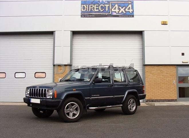 Jeep Cherokee Bj. 84-01 Edelstahl Schwellerrohre - Direct 4x4 Autozubehör