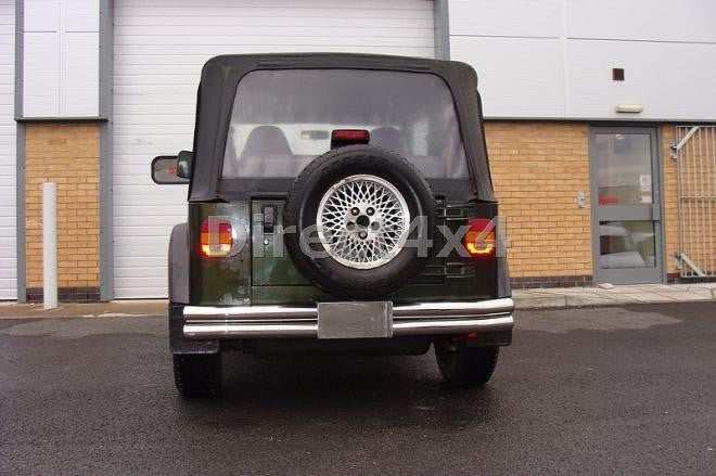 Jeep Wrangler Bj. 76-06 Edelstahl Heck-Rammschutz - Direct 4x4 Autozubehör