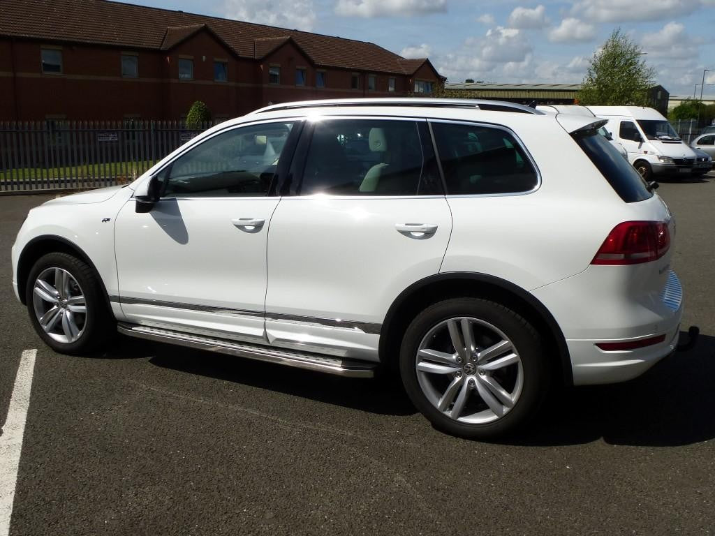 VW Touareg Bj. 10-17 Trittbretter "Freedom" - Direct 4x4 Autozubehör