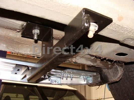 Mitsubishi Outlander Bj. 07-10 Trittbretter "Panther" - Direct 4x4 Autozubehör