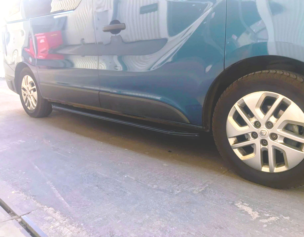 Renault Trafic KurzerRS ab Bj. 14 Trittbretter "Raptor Schwarz" - Direct 4x4 Autozubehör