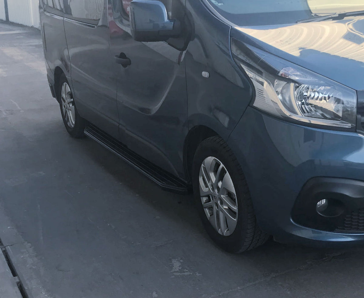 Renault Trafic KurzerRS ab Bj. 14 Trittbretter "Raptor Schwarz" - Direct 4x4 Autozubehör