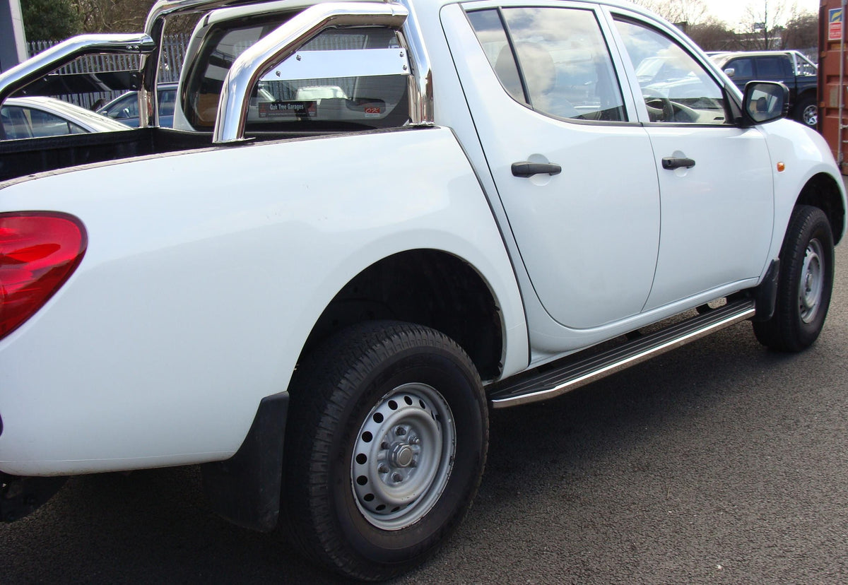 Mitsubishi L200 Bj. 05-15 Trittbretter "Raptor" - Direct 4x4 Autozubehör