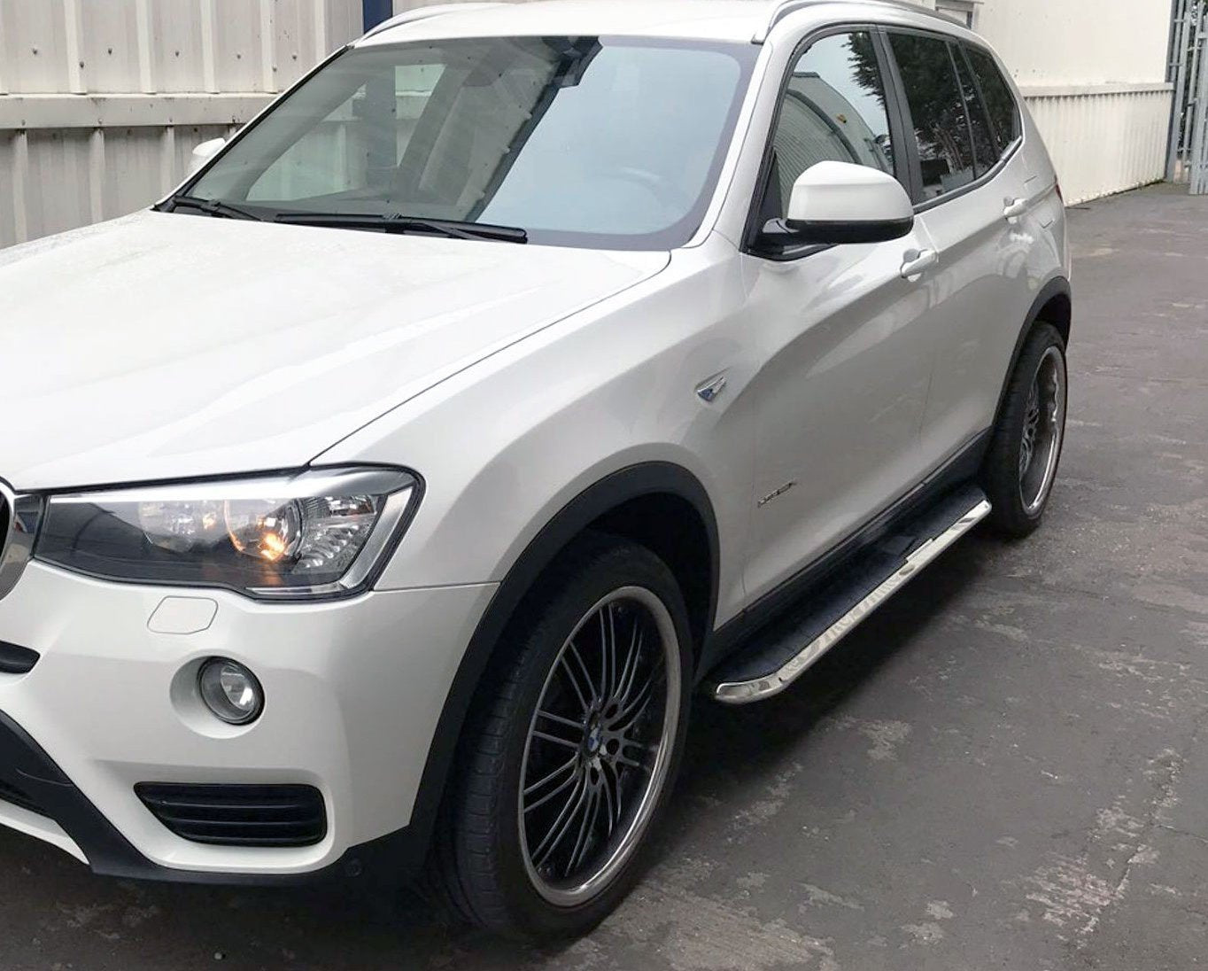 BMW X3 M Sport Bj. 10-17 (F25) Trittbretter "High Flyer" - Direct 4x4 Autozubehör