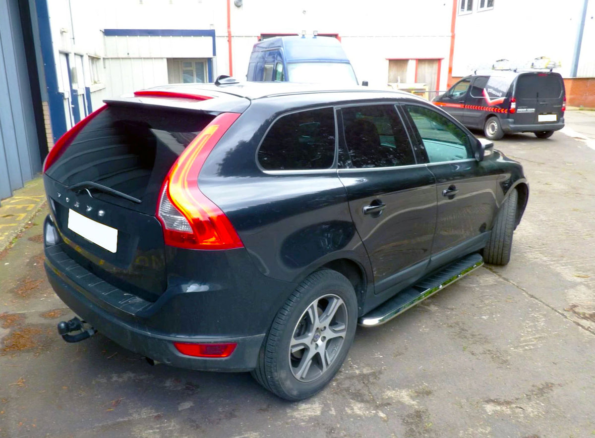 Volvo XC60 Bj. 09-17 Trittbretter "High Flyer" - Direct 4x4 Autozubehör
