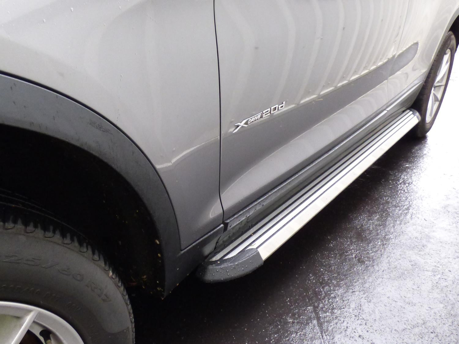 BMW X3 Bj. 10-17 (F25) Trittbretter "Stingray" - Direct 4x4 Autozubehör