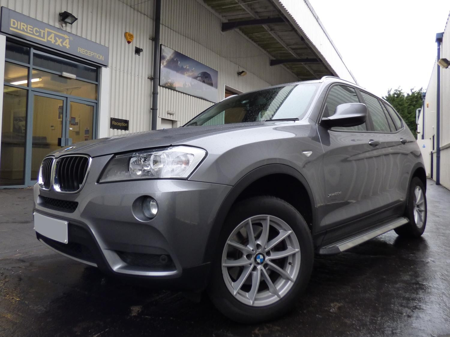 BMW X3 Bj. 10-17 (F25) Trittbretter "Stingray" - Direct 4x4 Autozubehör