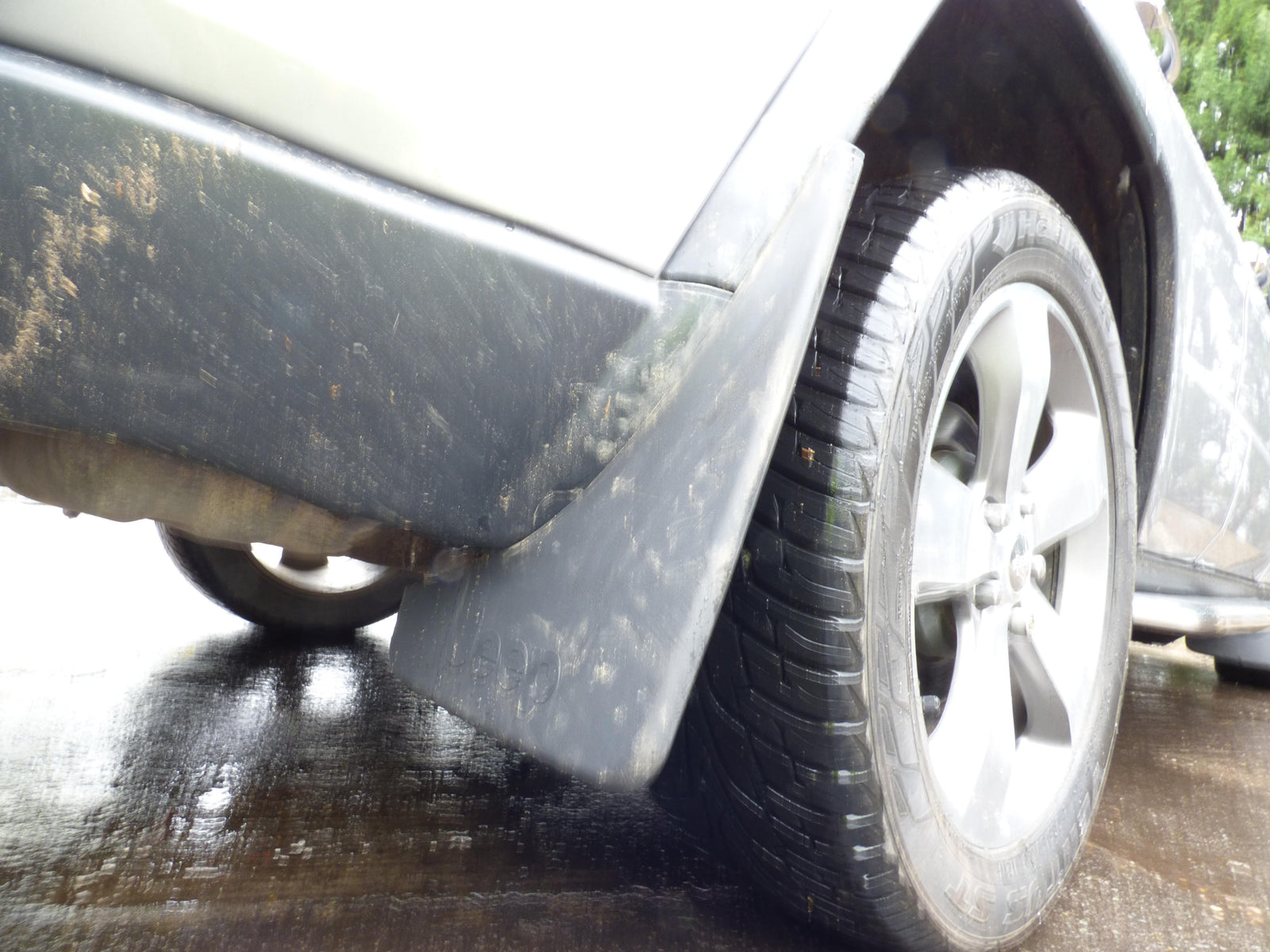 Jeep Grand Cherokee ab Bj. 11 Spritzlappen Schmutzfänger - Direct 4x4 Autozubehör