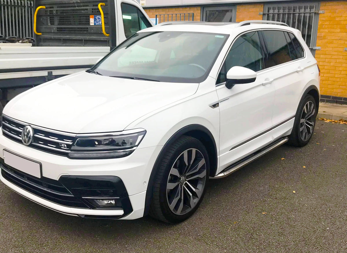 VW Tiguan ab Bj. 16 Trittbretter "Premier" - Direct 4x4 Autozubehör