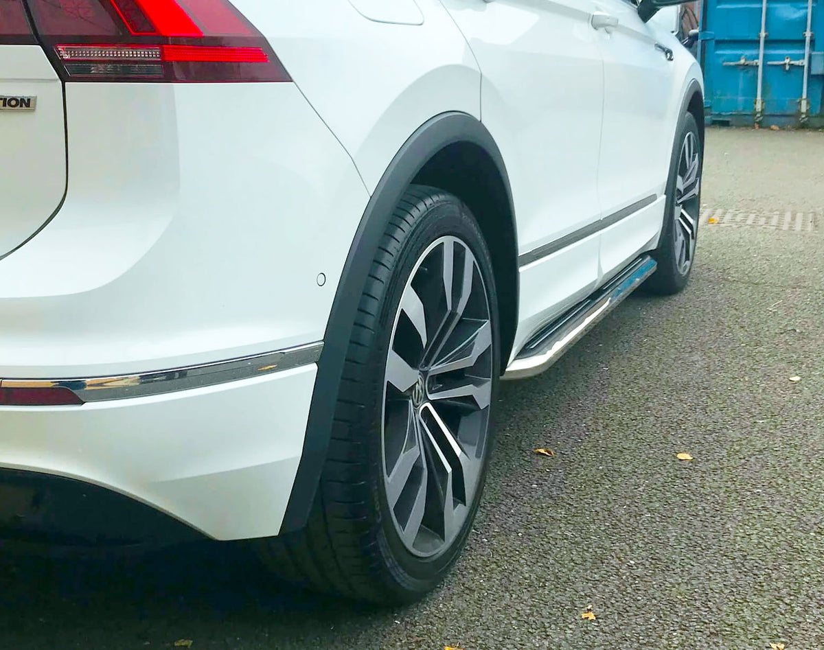 VW Tiguan ab Bj. 16 Trittbretter "Premier" - Direct 4x4 Autozubehör